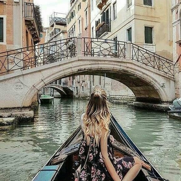 Donna Robinson 4 Profile photo of Donna Robinson