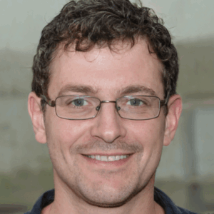 Profile photo of Thomas Curtis