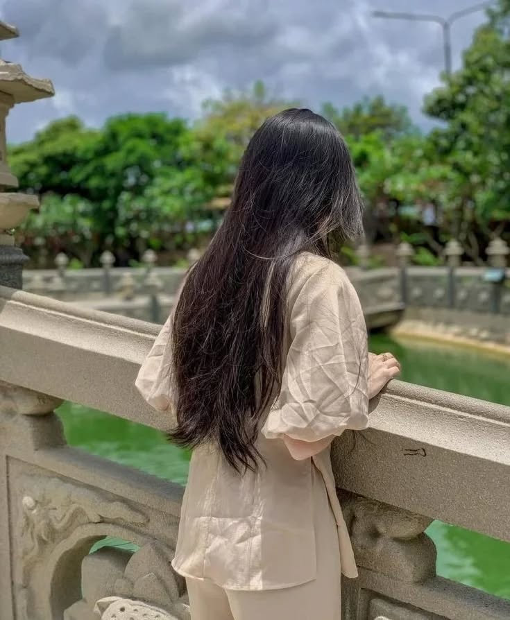 Profile photo of Lisa Roberts