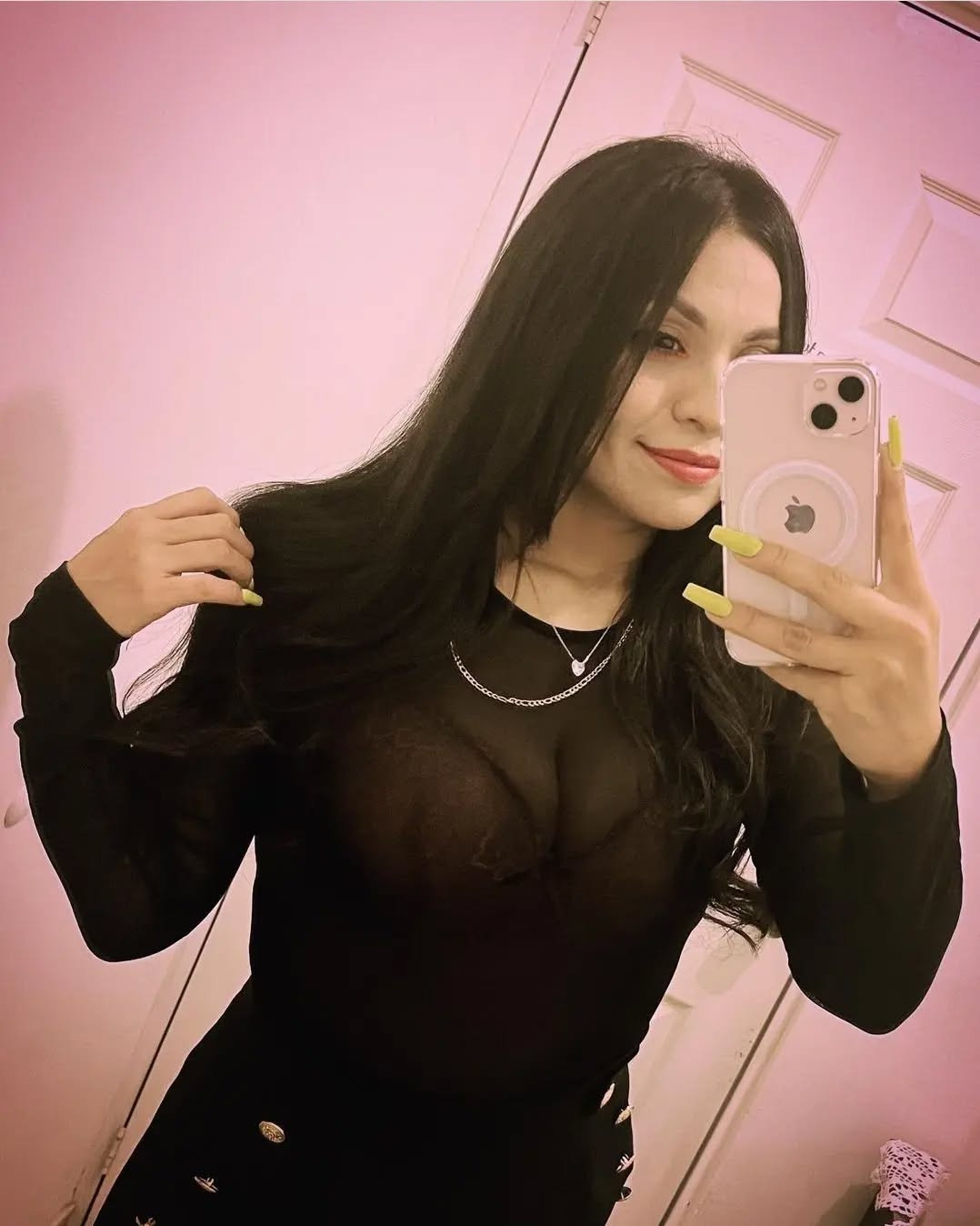 Avatar of Ella Brown