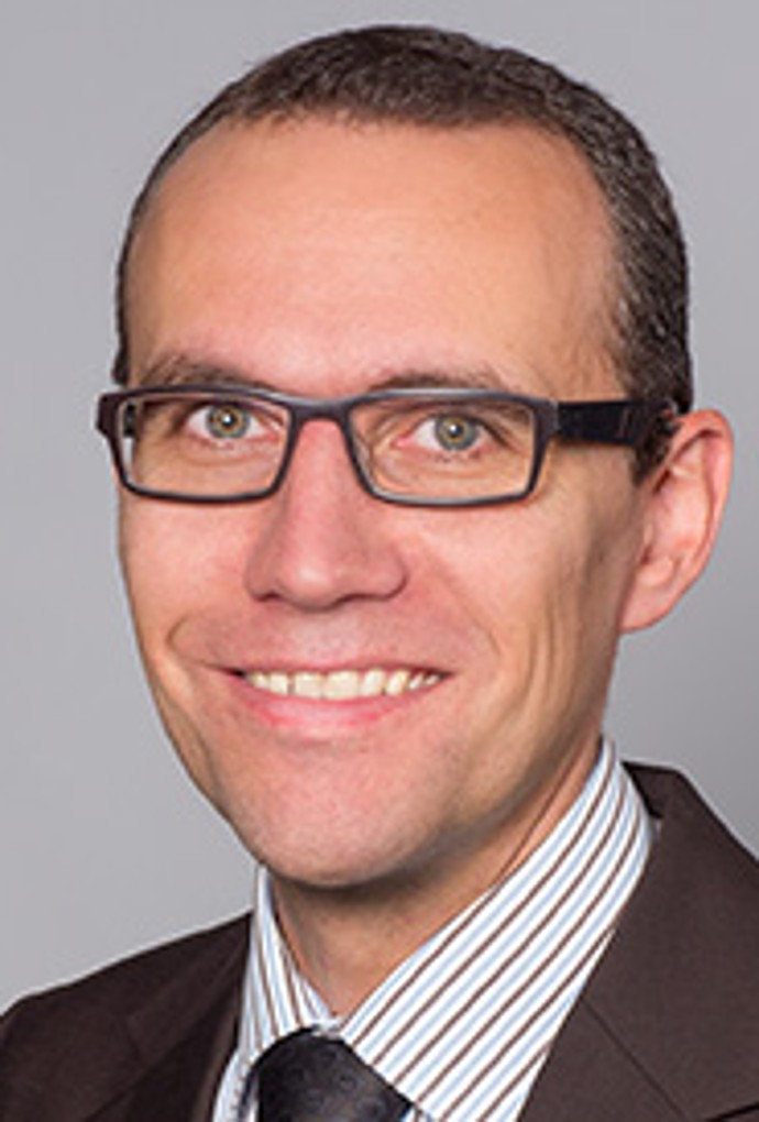 Profile photo of Steven Smith